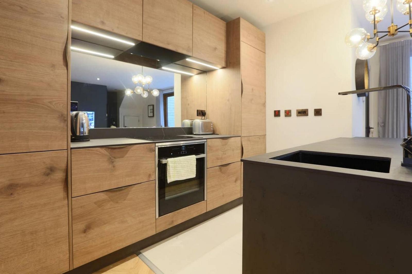 Apartment Deeni Place
